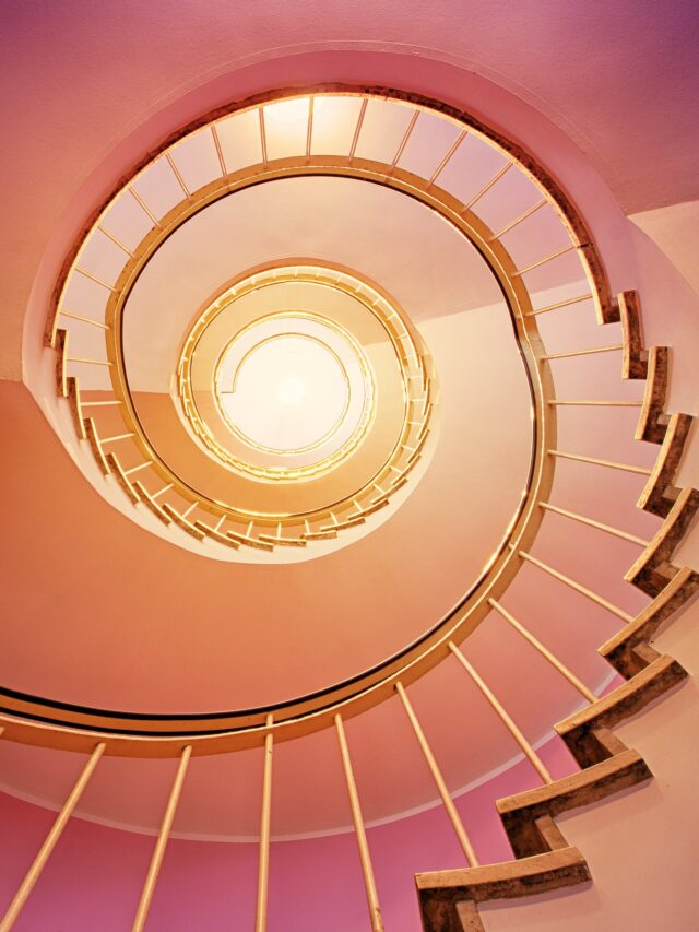 Designing The Perfect Staircase: A look At The 10 Most Popular Styles